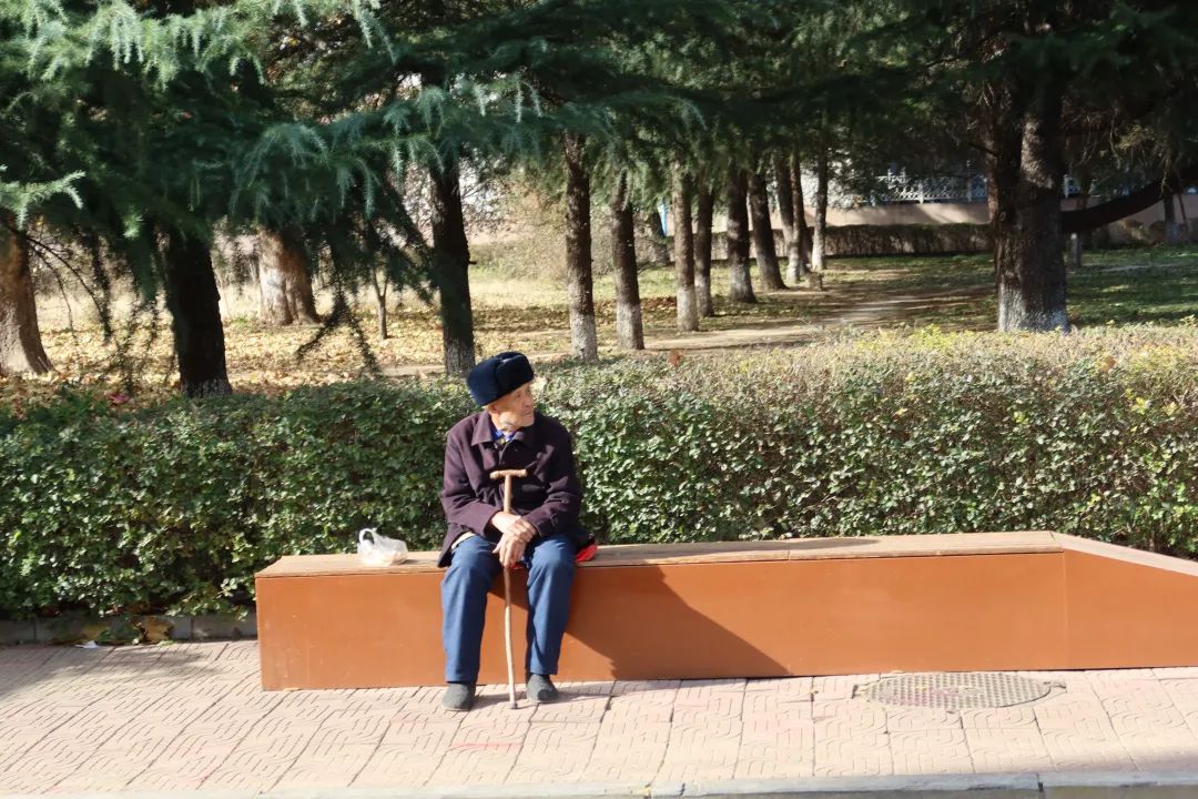 徒手,硬掰~