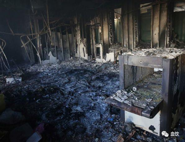 伊拉克抗议民众怒烧美国大使馆，中俄伊联合军演封杀石油美元基本盘！ 