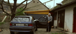 和情人异地17年，每年飞13000公里相见，却在情人生子后离开！这个“负心汉”看哭了全世界…… 