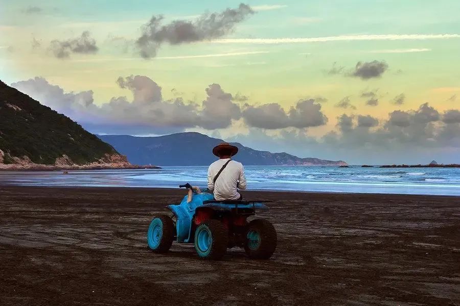 五一【闽南环线4天】泉州citywalk、蟳浦簪花、漫步东山岛、厦门鼓浪屿、梧林小娘惹、洛伽寺、大鱼海棠初溪土楼